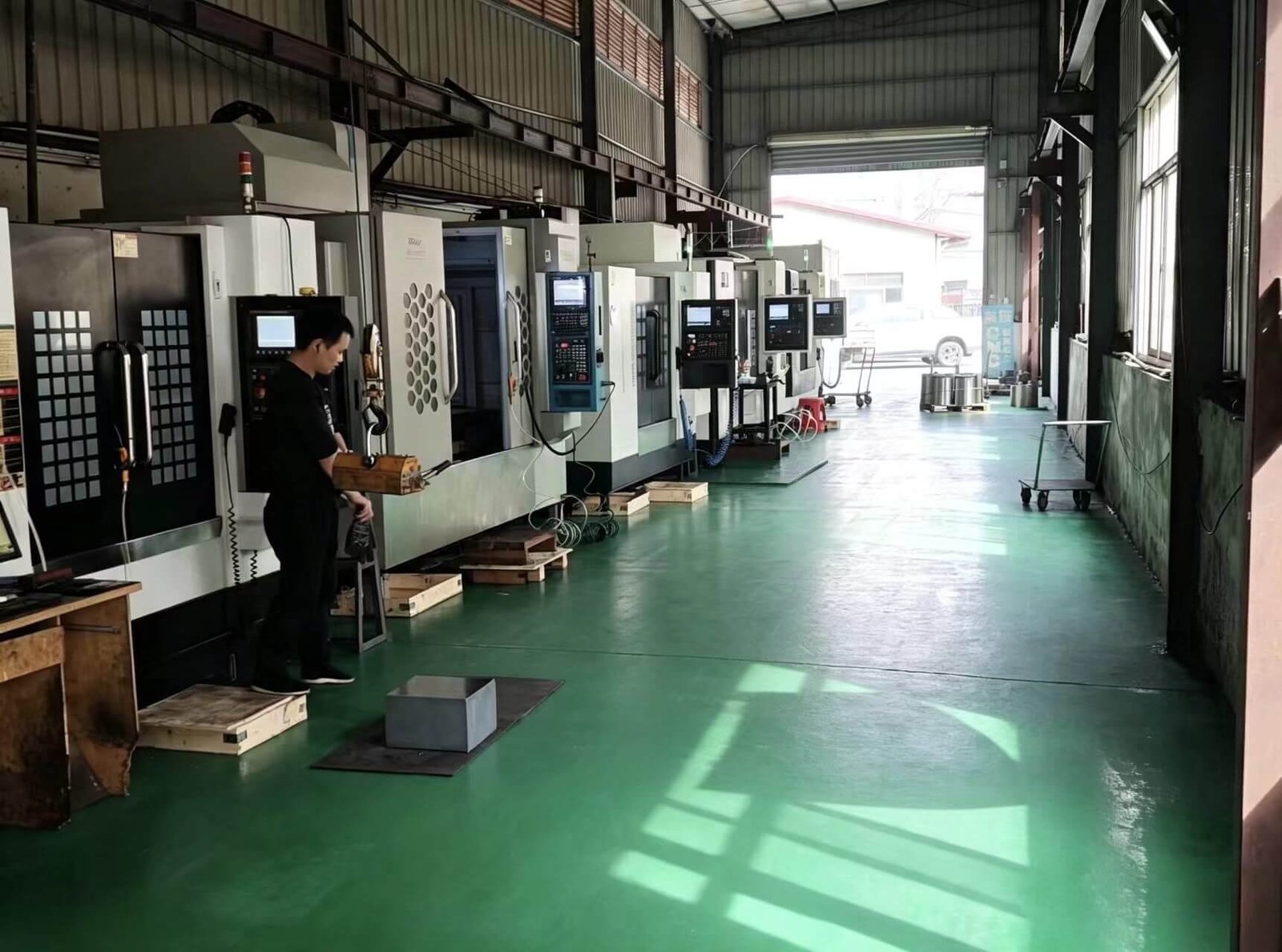 Cnc Machining Equipment (2)